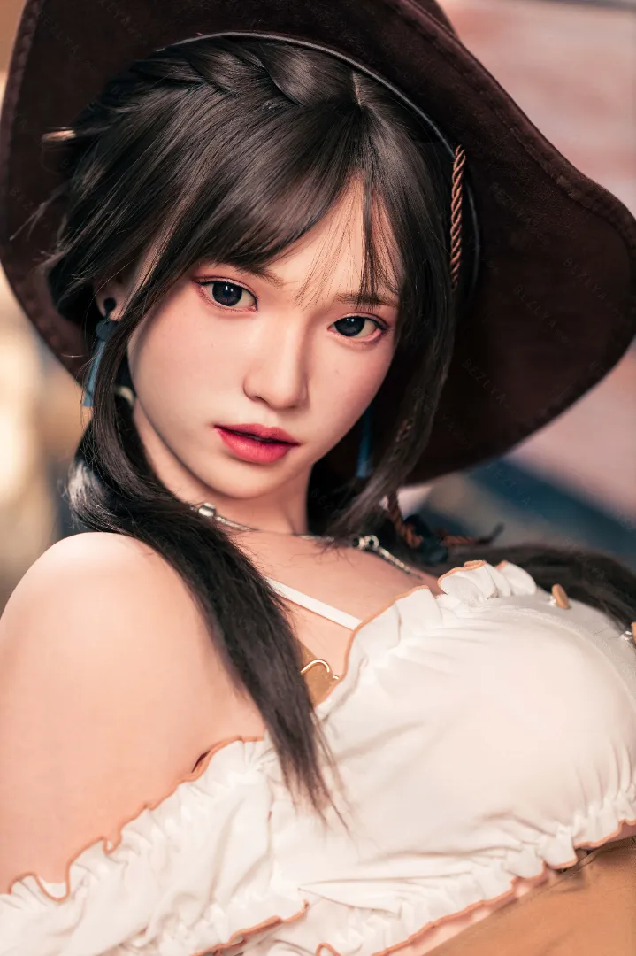 162cm (5ft4) E-Cup Lightweight Silicone Sex Doll, Movable Jaw Head Hellianthus